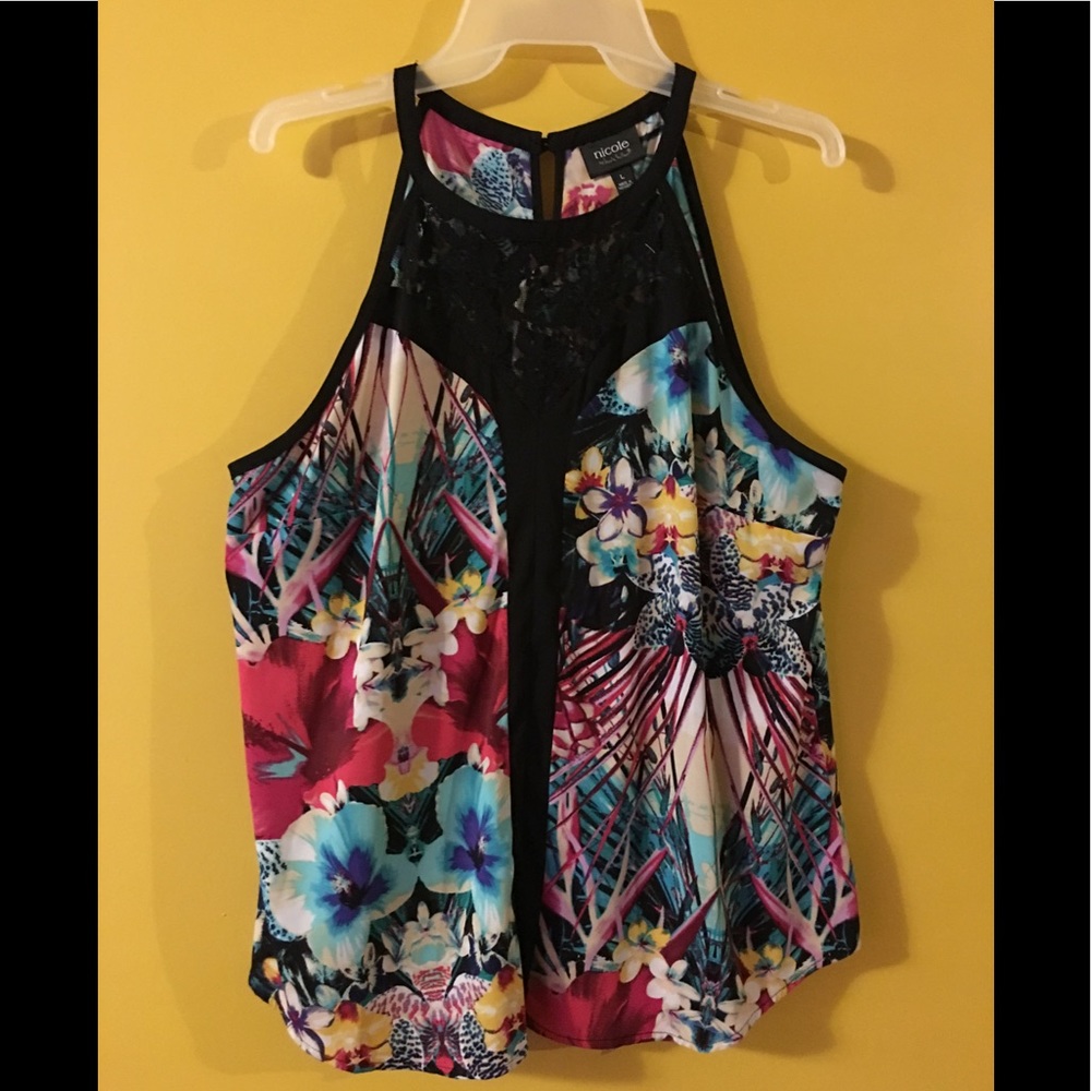 Women’s black and floral top size L